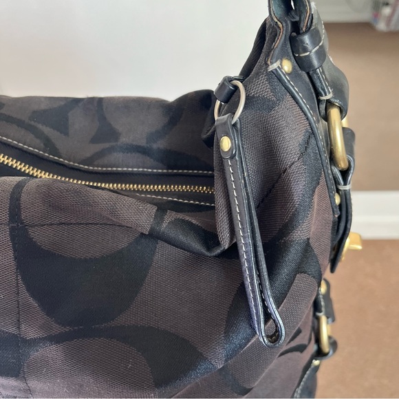 Coach Carly Signature Tote Bag - Picture 5 of 13